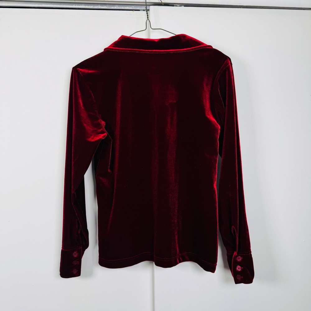 Gap Womens Burgundy Stretch Velvet Button Down Shirt Long Sleeve Red Top Size M - Picture 2 of 6